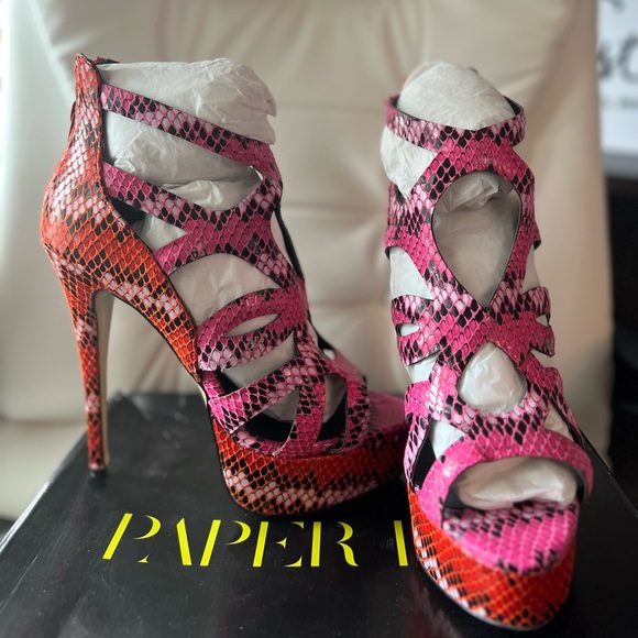 Paper Fox Estelle Heels - Picture 1 of 6